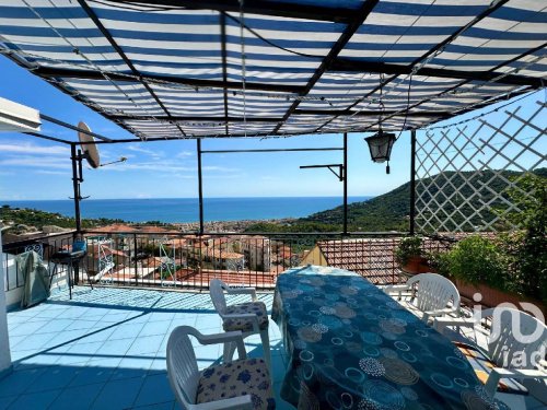 Apartamento en Alassio