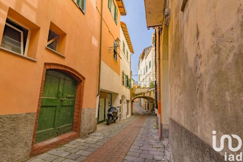 Appartamento a Toirano