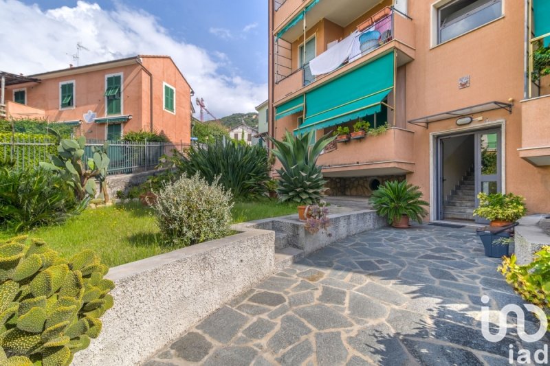 博尔焦韦雷齐公寓