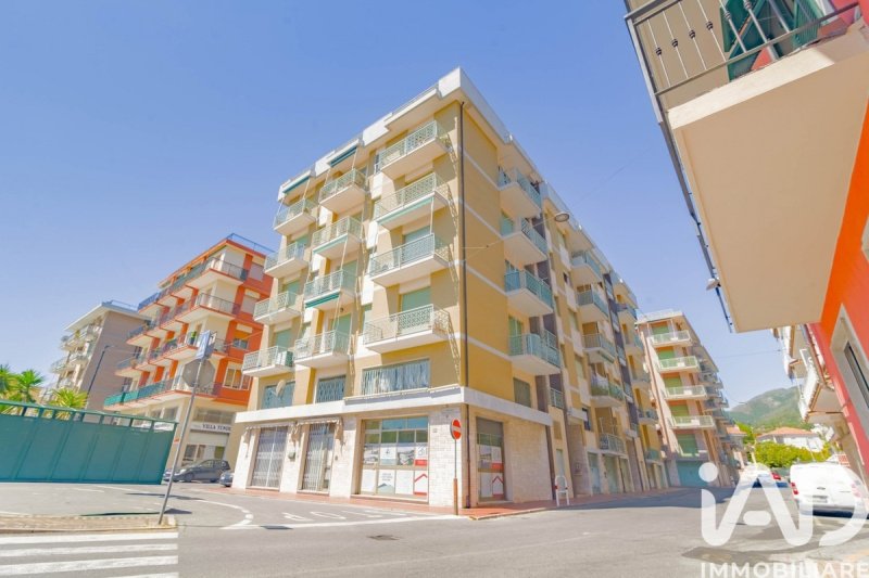 Apartamento en Ceriale