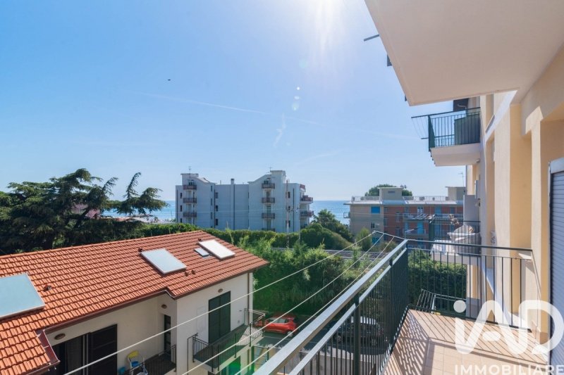 Apartamento en Ceriale