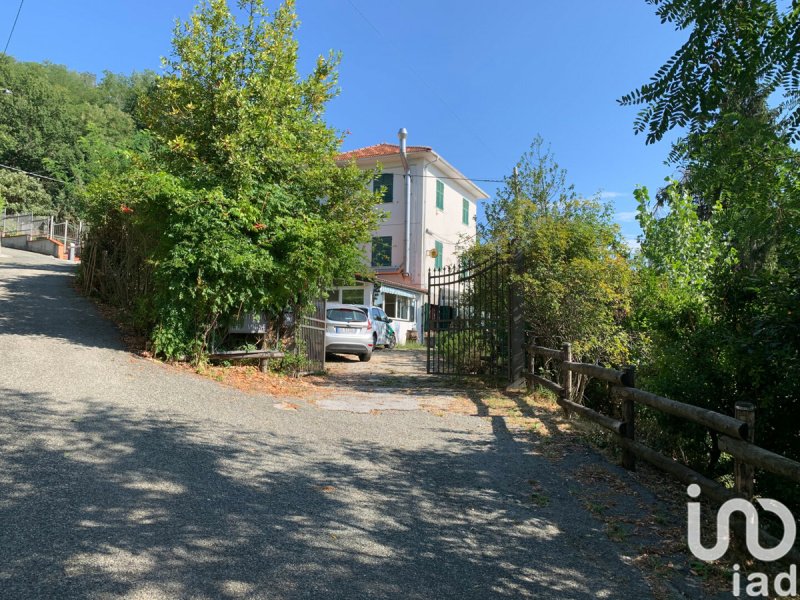 Commercial property in Mignanego