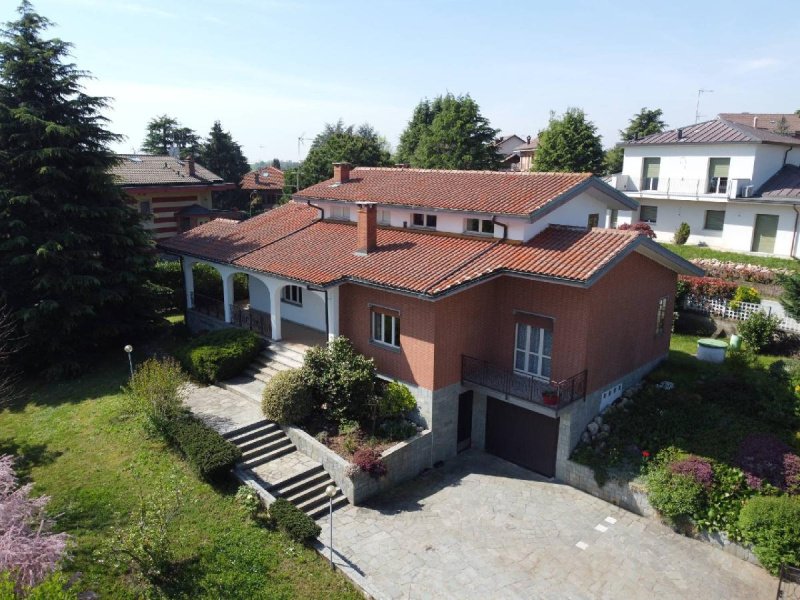 Villa a Chieri