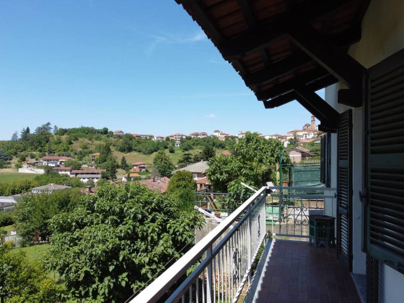 蒙特基亚罗-达斯蒂独栋房屋