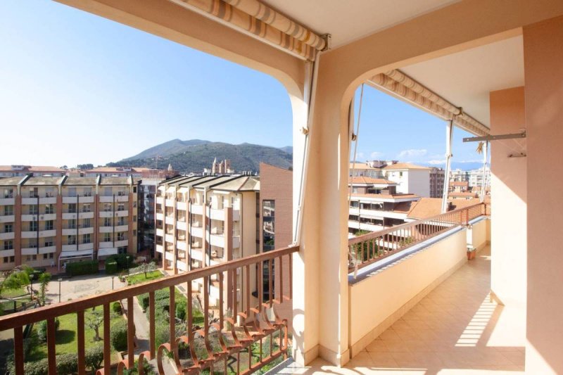 Apartamento en Albenga