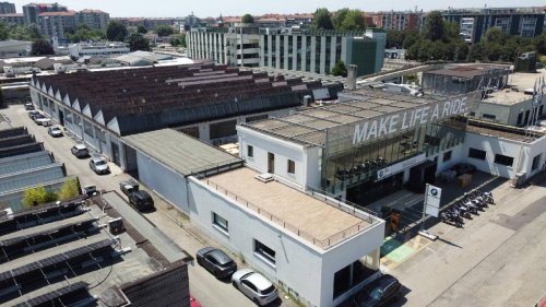 Inmueble comercial en Moncalieri
