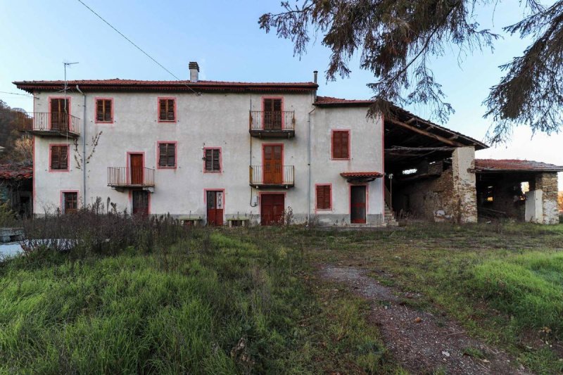 Einfamilienhaus in Melazzo