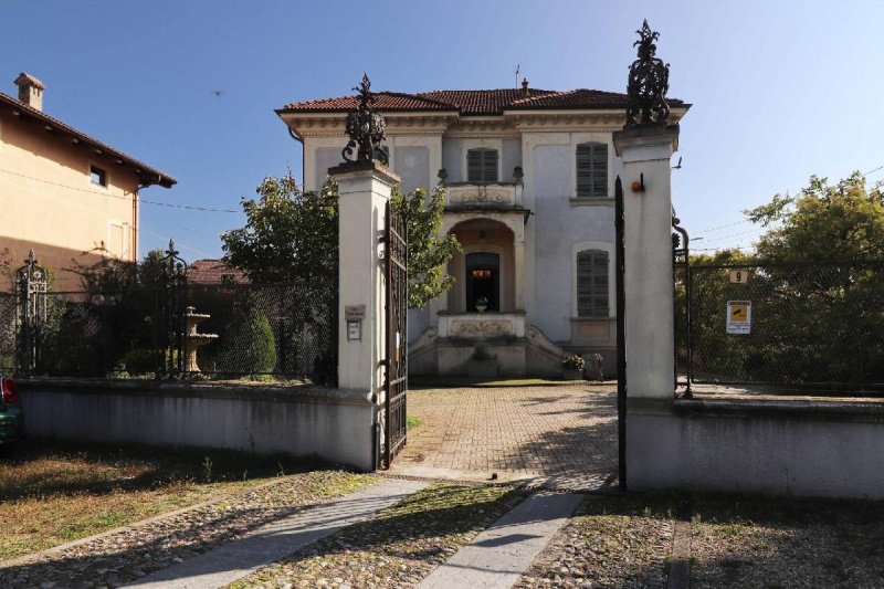 Villa en Sommariva del Bosco