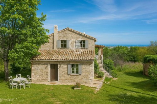 Сельский дом в Салудечо