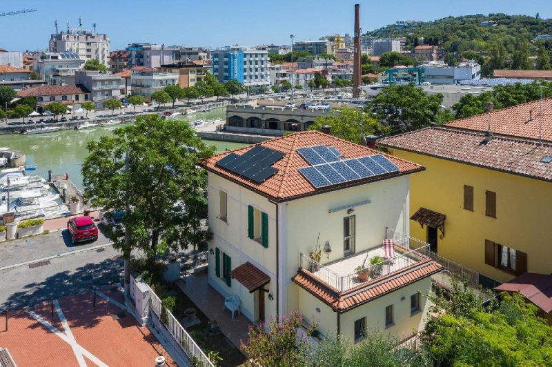 Moradia em Cattolica