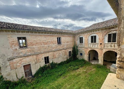 Casa indipendente a Pesaro