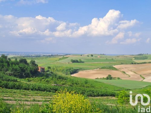 Casa em Lu e Cuccaro Monferrato