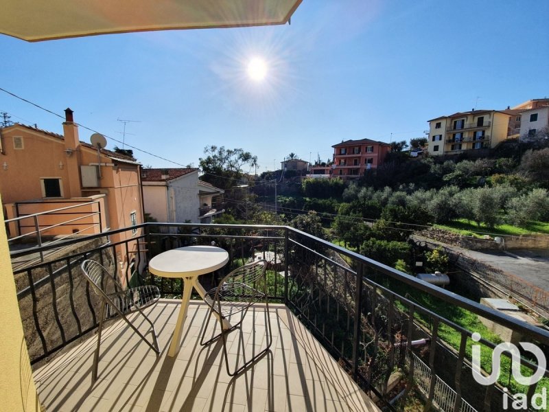 Apartment in Santo Stefano al Mare