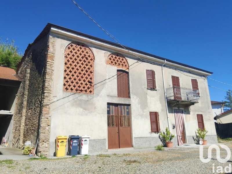 Особняк в Бистаньо