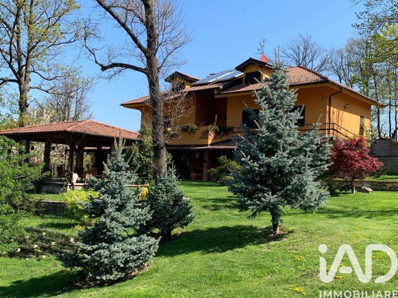 Villa i Ovada