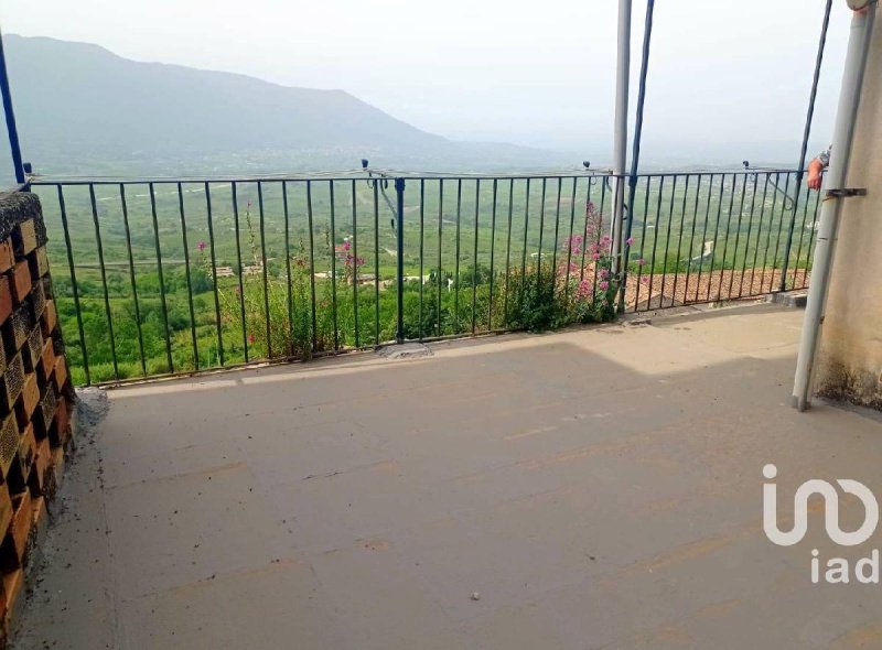 Apartamento em Guardia Sanframondi