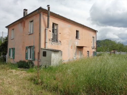 Vrijstaande woning in Alanno