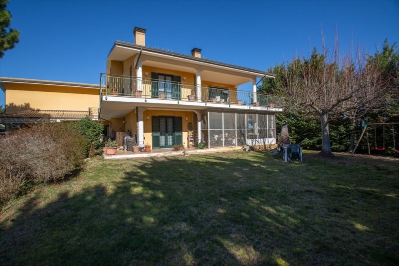 Вилла в Джулианова