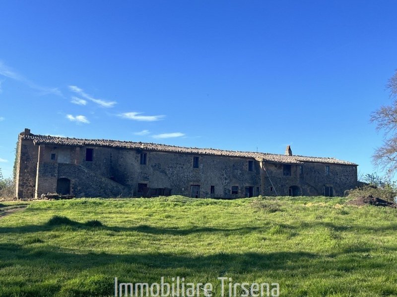 Casolare a Acquapendente