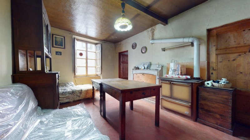 Semi-detached house in Coreglia Antelminelli