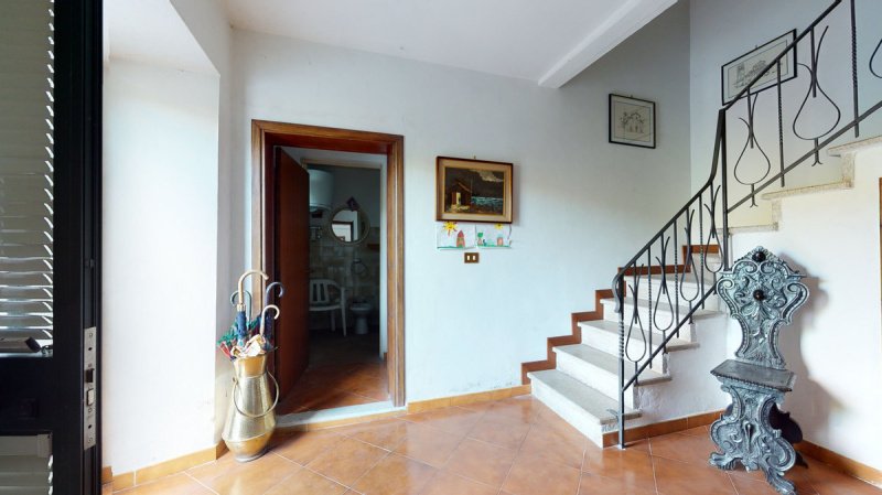 Semi-detached house in Coreglia Antelminelli