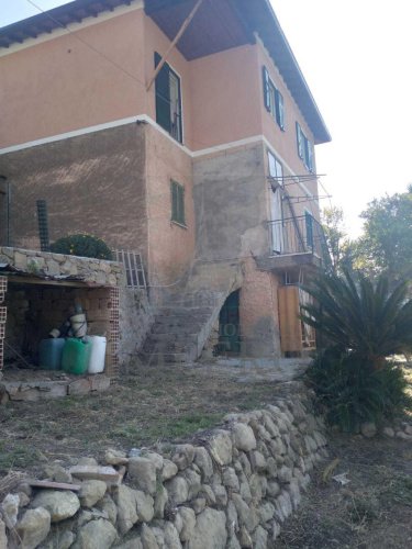 Doppelhaushälfte in Ventimiglia