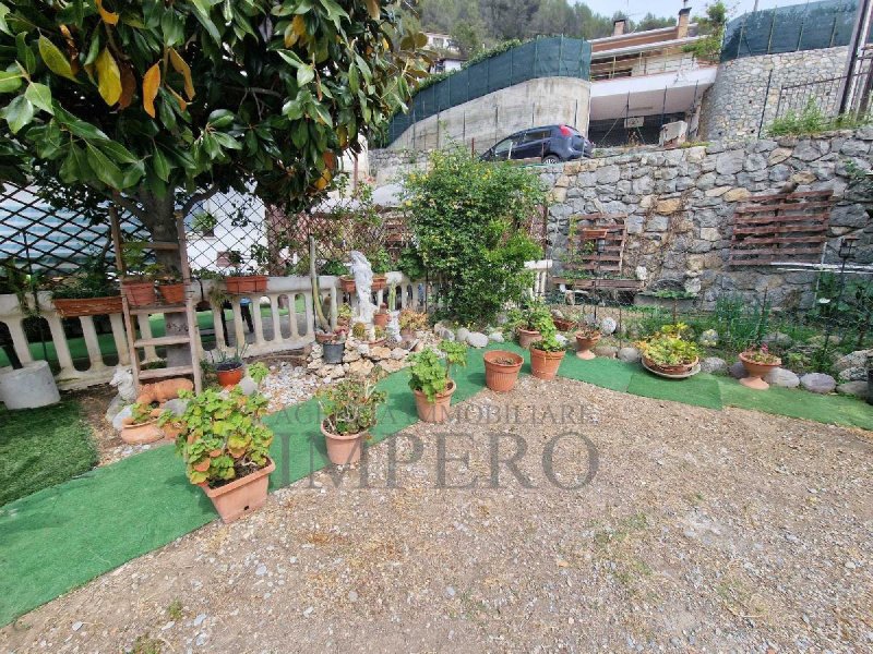 Half-vrijstaande woning in Ventimiglia