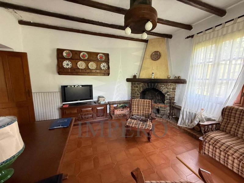 Casa en Apricale
