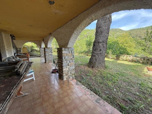 Casa en Apricale