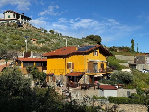 Casa semi indipendente a Bordighera