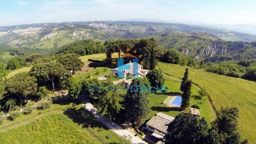 Country house in Civitella d'Agliano