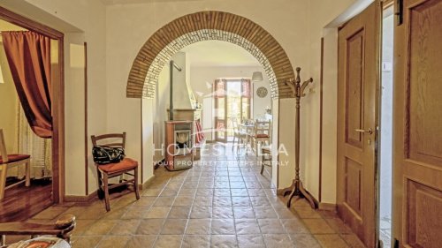 Fristående lägenhet i Montecchio