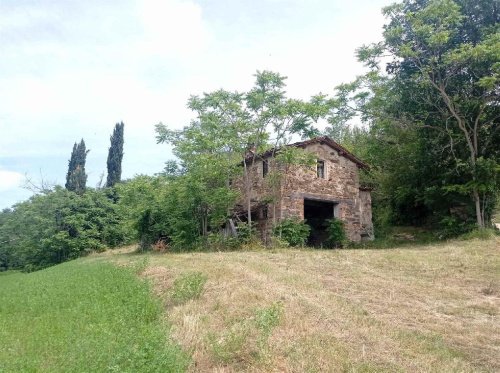 Farmhouse in San Severino Marche