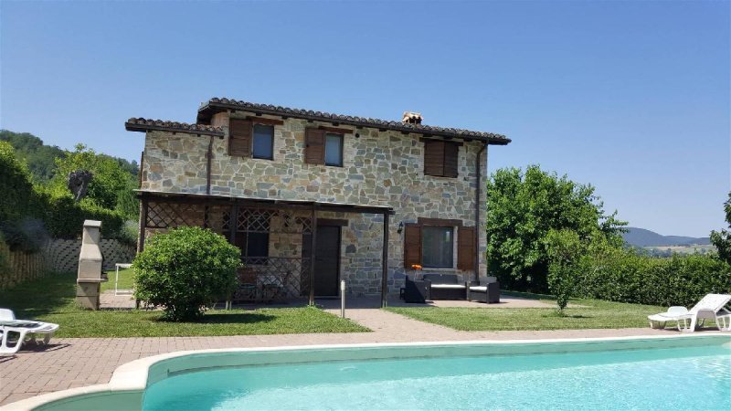 Farmhouse in San Severino Marche