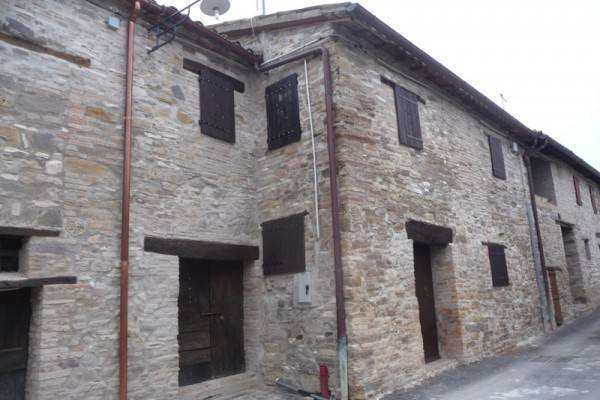 Parhus i San Severino Marche