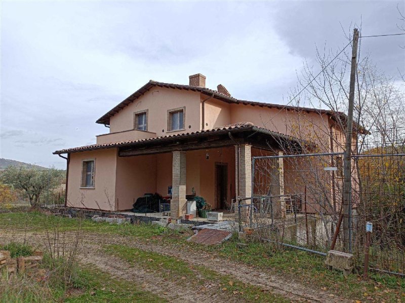 Villa i San Severino Marche