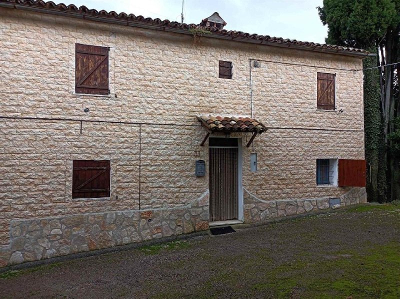 Casa independente em San Severino Marche