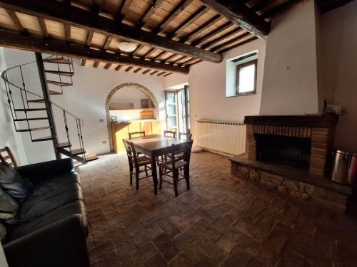 Особняк из двух квартир в Сефро