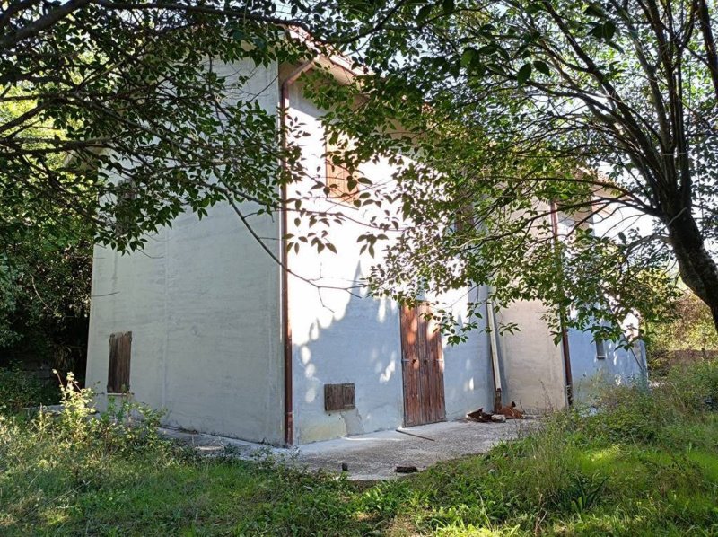 Einfamilienhaus in San Severino Marche