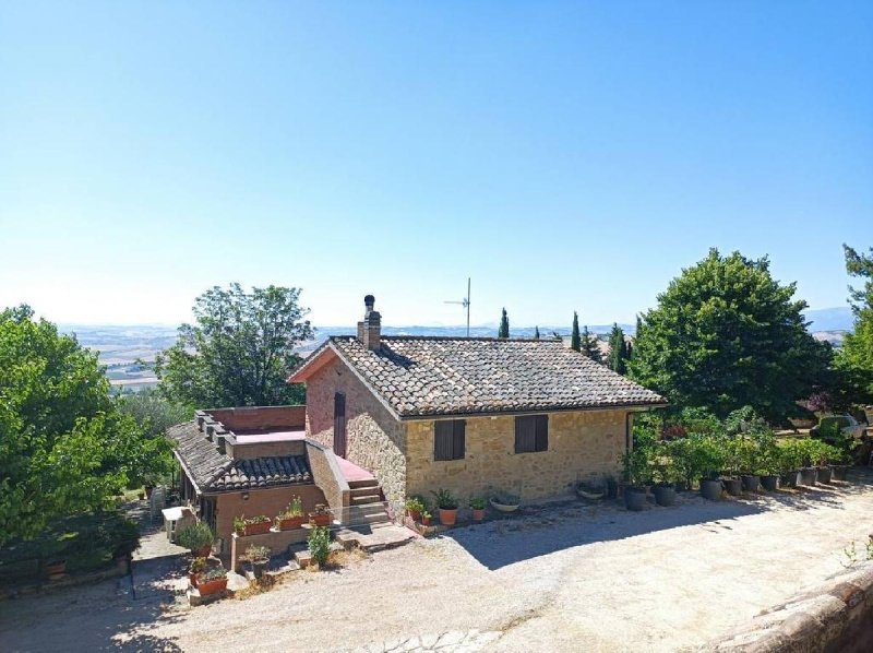 Casolare a San Severino Marche