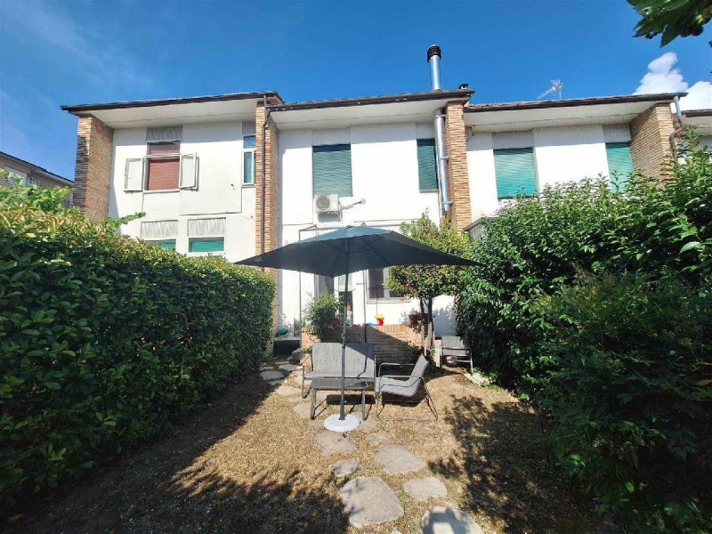 Casa geminada em San Severino Marche