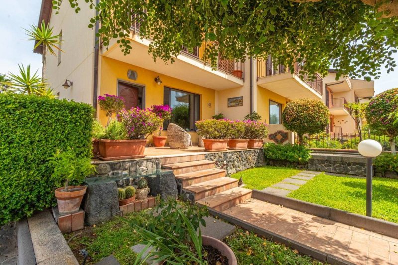 Terraced house in Acireale