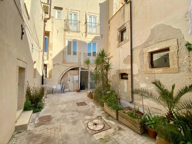 Casa geminada em Siracusa