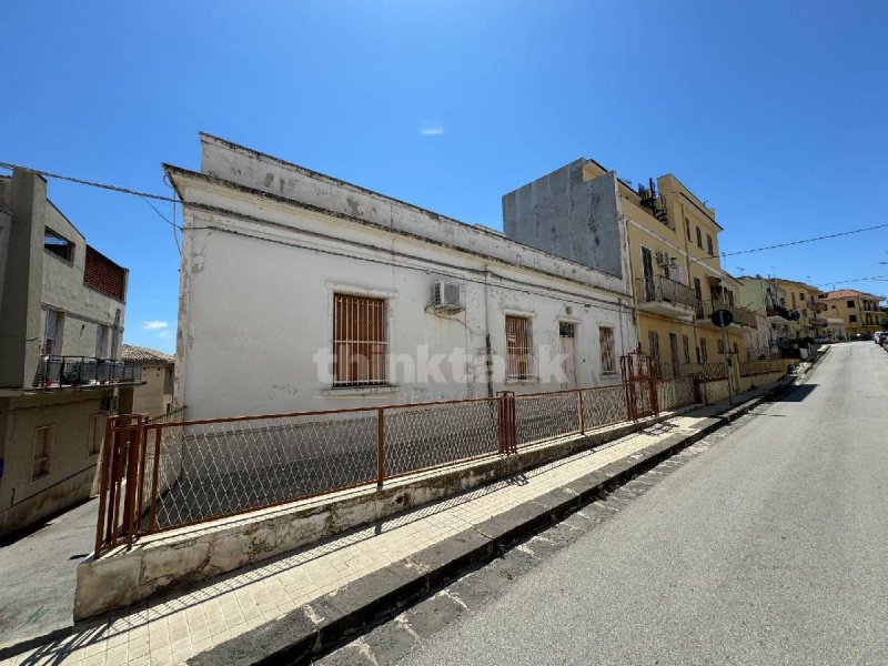 Einfamilienhaus in Noto