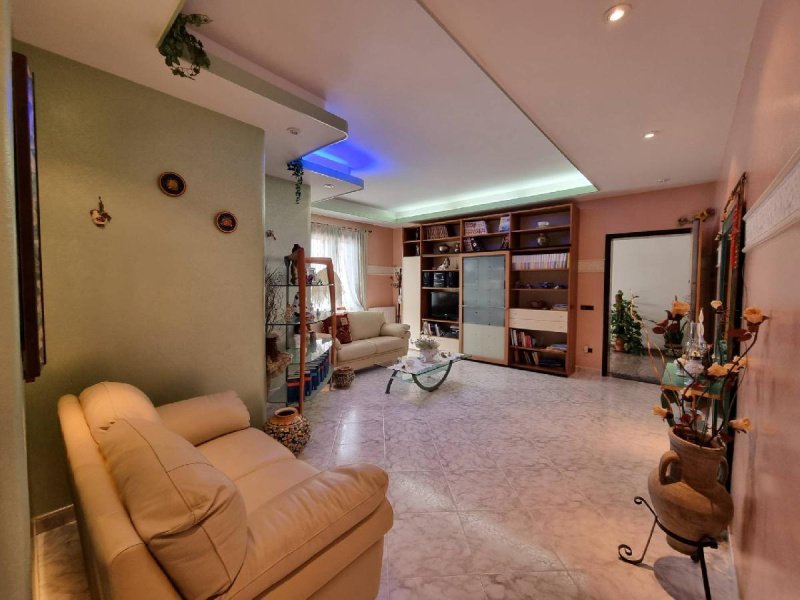 Apartamento en Avola