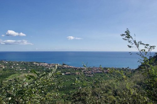 Terreno para construção em Acireale