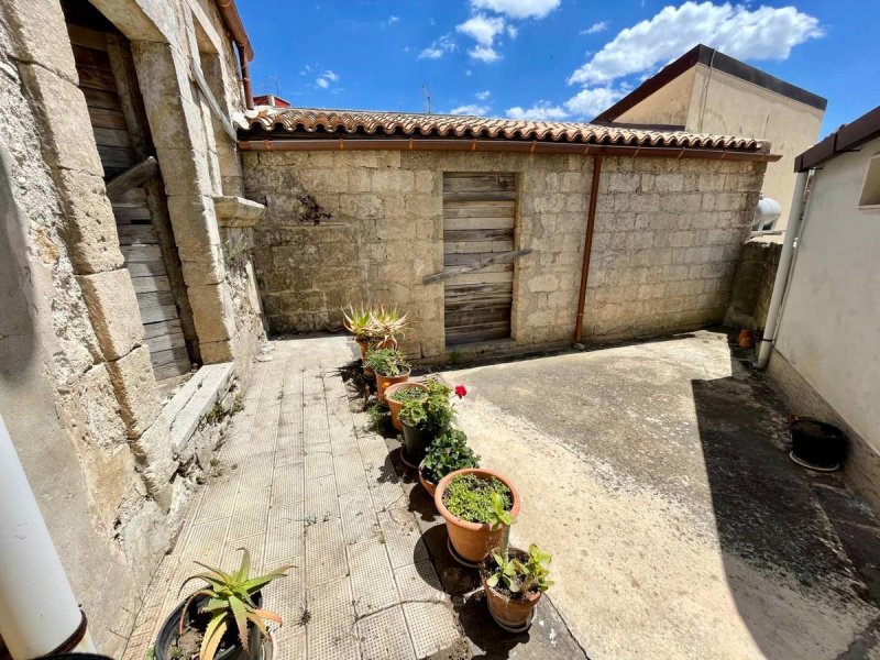 Maison individuelle à Palazzolo Acréide