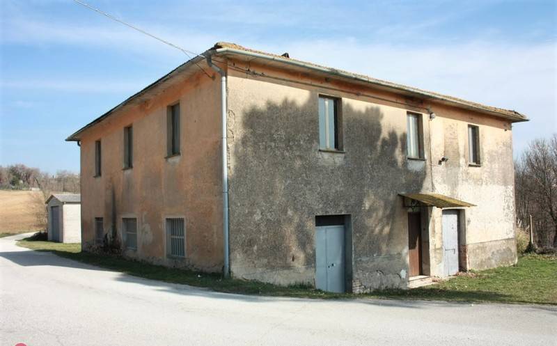 Country house in Montecastrilli