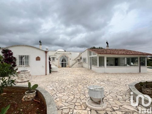 Villa in Ostuni