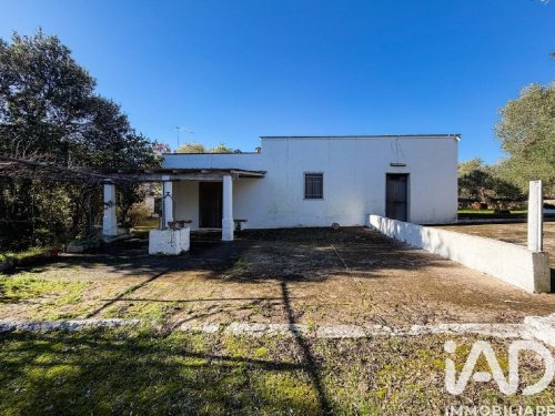 Вилла в Челье-Мессапика